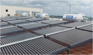 Máy nước nóng năng lượng mặt trời Caro chính hãng, tiết kiệm điện, an toàn và bền bỉ cho gia đình.